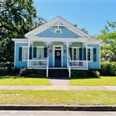 1059 Augusta St - Washington Square