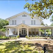 The Summit Street Inn- Revitalized historic Fairhope Hotel - Draft