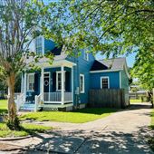 506 Eslava St at Cedar St - Church Street East Historic District