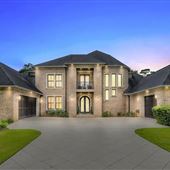 135 Augusta Ct