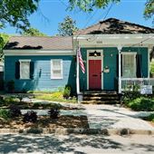 1004 Savannah St - Washington Square
